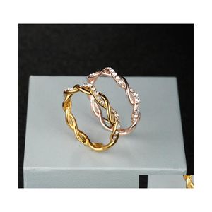 Полосы кольца Fl Diamond Twisted Ring