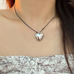 Pendanthalsband koreansk charm 3D Peach Heart Necklace f￶r kvinnor Fashion Vintage Punk Geometric 90s Estetic Jewelry Gift