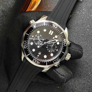 Herrenuhren mit schwarzem Zifferblatt und automatischem Uhrwerk, Orologio Designer Jmaes Bond 007, luxuriöse Herrenarmbanduhr mit Kautschuk