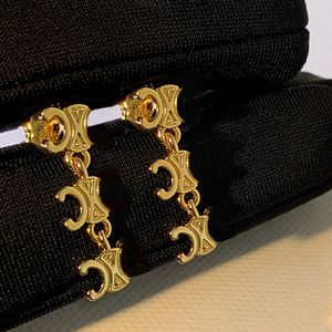 특별 디자이너 Tassel Stud Earring Women Letter Gift Party Fashion Jewelry를위한 긴 귀걸이