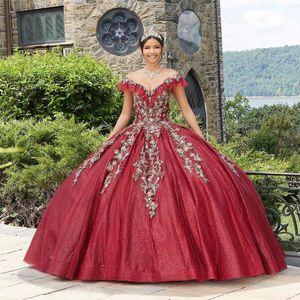 Роскошные красные платья Quinceanera Sequined Appliques Appliques Beads wruffles с плечевых шариковых платьев Corset vestido de 15 Anos