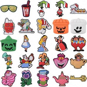 Shoe Parts Accessories 2022 New Bad Bunny Set Custom Rubber Shoe Croc Mexico Food Drink Charms for Shoe Decoration Christmas Gift Accessory