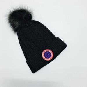 مصمم كلاسيكي فاخر الخريف الشتاء الساخن القبعات قبعة قبعة قبعة الرجال والنساء أزياء Universal Capt antress Wool Wool Outdoor Warm Warm Caps 9638