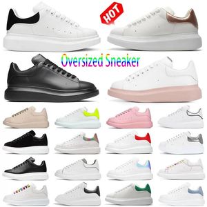 Designer logotyp överdimensionerade löparskor män kvinnor plattform mocka läder män tainers utomhus unisex sneakers