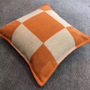 Дизайнерский классический рисунок подушка винтажная буква мягкая подушка