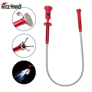Professionellt handverktyg s￤tter Niceyard Magnetic Flexible Pick Up Sewer Cleaning Pickup Tools Long Spring Grip Magnet 4 Claw LED Light
