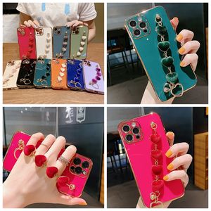 Wrist Chian Strap Love Heart Bracelet Cases For Iphone 15 14 Pro Max 13 12 11 X XR XS 8 7 Plus Luxury 6D Metallic Soft TPU Electroplated Bling Chromed Plating Phone Covers