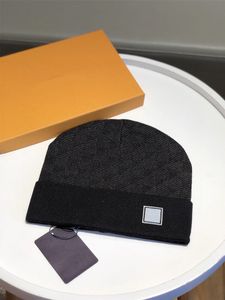 2023 Дизайнерская шапка брендовая модная мужская и женская теплая шапка зимняя шапка шерстяная вязаная кашемировая шапка шапки шапки A4