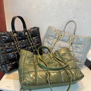 Bolsas de mão grandes da ChaneI Bolsas de compras reutilizáveis à prova d'água Bolsas femininas e bolsas de moda 45x30x11cm