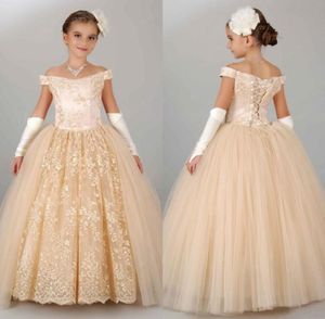 Fora do ombro 2015 Lace Gold Flower Girl Dresses Aplique Tule Tulle Floor Kids Wedding Formal Wear Girl Girl Dresses Cus6595199