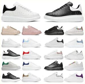 Chaussures De Espadrilles Kvinna Sko Oversized Sneakers Dam Fritidsskor Läder Snörning Mode Plattform Vit Svart Herr Lyx sammet Mocka