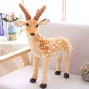 Śliczne Sika Deer Hugs Lifee Kelelike Animals Pchaszone lalki Prawdziwa symulacja 3D Floret Deer Hugs Dift Birthday Dift Kids Toys J220729