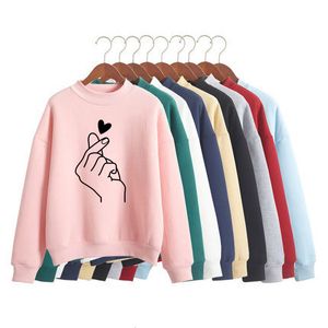 Kvinnors hoodies tröjor kvinnor godis hoodies casual kpop finger hjärta kärlek mönster tryck oneck tröjor hoodie länge ärm kvinnliga streetwear kläder 221124