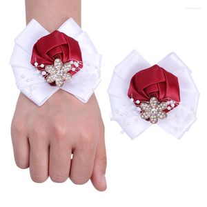 Decorative Flowers Exquisite Crystal Corsage Wrist Flower Groom Lapel Pin Rhinestone Pearl Ladies Wristband Party Wedding Dress Accessories