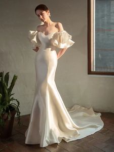 2023 New Mermaid Wedding Dresses luxury stain off shoulder Ruffles Long lace up Beaded Overskirt Dubai Arabic Bridal Gowns