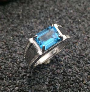Luxueux anneau de topaze argenté 79 mm Emerald Cut Natural Light Blue Topaz estampé 925 STERLING MAN RING CHROIS CONCUNION1369960