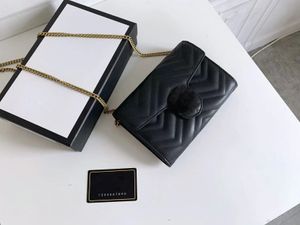 2022 Mujeres de calidad superior Bolso cardioide Estilo clásico Bolsos de hombro Moda Crossbody Paquete Señora Cosmética teléfono Embrague Totes Bolso Monedero Purse9999