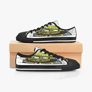 m￤n kvinnor diy anpassade skor l￥g topp canvas skateboard sneakers trippel svart anpassning uv tryck sport sneakers shizi 163-2