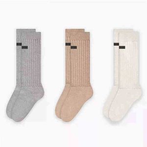 Essential 7th Collection Socken Streetwear Hip Hop Skateboard Baumwolle Crew Herren Top Qualität Fg7c Solide Herren Damen