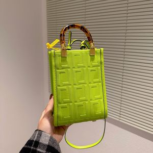 Luxurys حمل حقيبة مصمم أزياء المرأة Crossbody Handbags Mini حقائب اليد حقيبة الكتف مقبض الحقائب