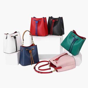 Kadınlar İçin Toptan Drawstring Deri moda omuz çantası kova çantaları Lady Handbags Presbyopic Alışveriş Çantası Çanta Elçi Çantası için Klasik Tote