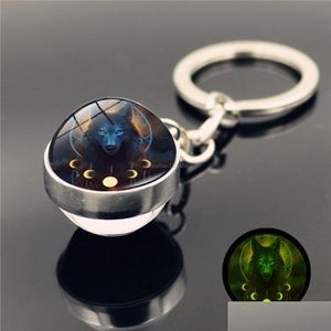 Nyckelringar varg indianer dr￶m catcher nyckel ring glas boll gl￶d i den m￶rka lysande nyckelringh￥llare modesmycken g￥va sl￤pp levererar dh5xg