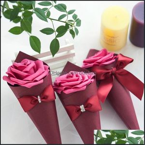 Geschenkpapier 22 cm Bogen Blumenkegel Pralinenschachtel Cajas de Regalo Pakethalter Fall Kreativer Schmuck Hochzeitsfestbevorzugungsorganisator Lippenstift DH6E2