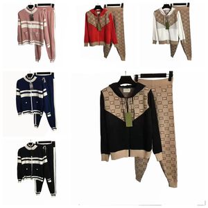 Designer Womens Tracksuits Sweater Match Letter Tops Shirts Joggers Suit Fashion Tracks Capes Pants Deux pièces