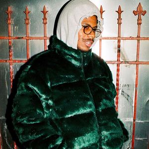 22FW 고급 가짜 모피 다운 재킷 트렌드 하이 스트리트 고급 겨울 따뜻한 코트 남자 여성 커플 풍력 패션 면화 재킷 모피 코트 TJAMMF008