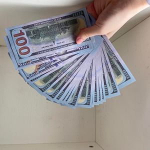 Świąteczne dostawy imprezowe dla banknotów na naukę fałszywej pomocy naśladują edukację zabawki dolara Papier pieniędzy i dzieci nauk 11396407AACI