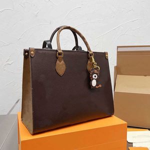 Handbag Women's Shopping Bag Fashion Shoulder Bag Superior Qualiy Leather Handle High-Capacity Oversized Print Luxury Nobility