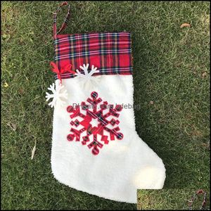 Juldekorationer Julstrumpa Cat Dog Paw Fluffy Santa Socks Snowflake Xmas Tree Parttern Festival Presentväska 08 1050 B3 DR DH0JH