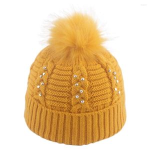 Hüte 2-8 Jahre Strass besetzte Kinder Pom Beanies Warm für Mädchen Winter Herbst gestrickt Gelb Weiß Dunkelrot Staubrosa