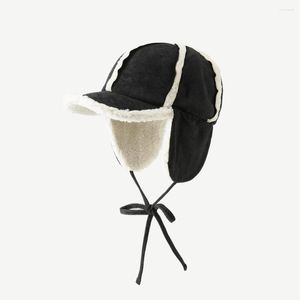 Boinas de inverno Versão coreana do chapéu de beisebol de lã de cordeiro feminino de renda grossa e grossa de camurça Protectioncap lei feng masculino de vento à prova de vento