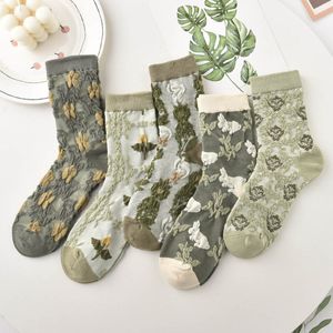 Çorap Çorap 5 Çift Kadınlar Set Retro Country Style Yeşil Sonbahar Floret Yumuşak Deri Dostu Nefes Alabilir Kore 221124