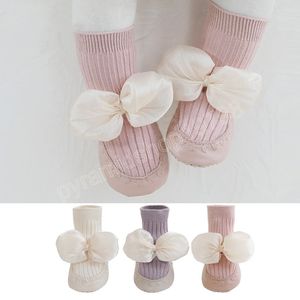 Sevimli Bowknot Bebek Çorap Ayakkabıları Sonbahar Kış Kapalı Yürümeye Başlayan Kızlar Kat Çorbaları Anti Slip Bebek Çocukları Slipper Bebek Aksesuarları 0-2 Y