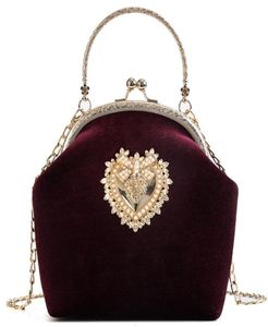 Wholesale Evening Bags 2022 Femme Retro Velvet Pearl Handbag Vintage Velour Heart Design Bag Wedding Party Bride Clutch Badge Purse9801203