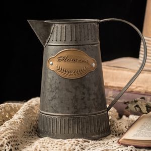 Vaser vintage bondg￥rd rustik kanna vas metall j￤rn labby design planter h￥llare blomma potten hink lantlig stil tr￤dg￥rdsdekor 221126