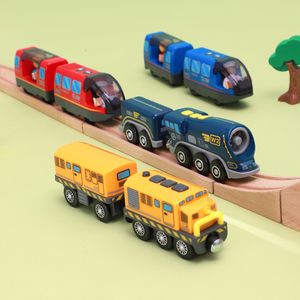Diecast Model Battery Operated Locomotive Pay Train Set Fit for Wooden Railway Track Powerful Engine Bullet Electric Boys Girls Gift 221125