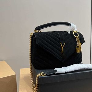 axelväskor designer crossbody väskor kvinnor luxurys handväskor klassiska ränder messenger kedja väskor plånbok bokstäver tryckning 221128