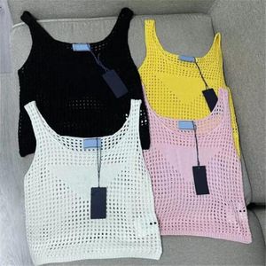 Clothing Designer Vest sweater Sleeveless knitted tank fashion temperament fashion T-shirt top summer womens T-shirt womens pullover sweater.