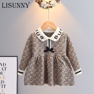 Pullover Autunno Inverno Ragazza Maglione Abito Principessa Bambini Bambino Panno per bambini Dolce lavorato a maglia Dressrs Bow Jumper 1-5 anni 221128