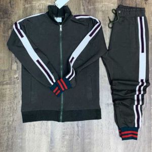 Men's Tracksuits designer Men Fashion Jackets Suits Mens Hiphop Style Clothing Set Autumn Streetwear Winter Sportwear Coat Jogger Pants 3 Styles KJEU