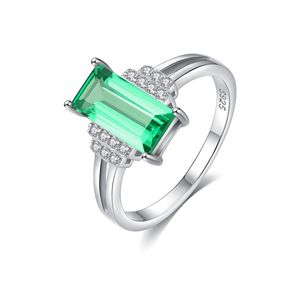 High end Emerald Ring S925 Sterling Silver Micro Set Zircon Synthetic Gemstone Brand Ring Europe and American Hot Popular Women Ring Jewelry Valentine's Day Gift spc
