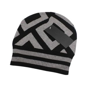 2023 Luxurys Tasarımcıları Beanie Hat Skull Capwinter Unisex Kashmir Mektuplar Günlük Açık Bonnet Örgü Şapkalar 7 Renk Sıcak Çok Çözün