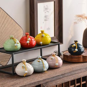 Storage Bottles Retro Style Red Blessing Bag Ceramic Box Small Portable Pu'er Tea Spice Jars Chinese Hermetic Pot