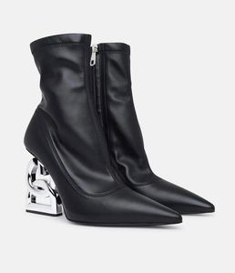 العلامات التجارية الشتوية Keira Onkle Boots for Women Pop Cheels Black Patent Leather Booties Baroque الشهيرة Martin Booties حفل زفاف EU35-43