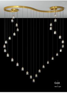 Lampadari Lampadario moderno a LED Illuminazione domestica Anelli spazzolati Lampada a sospensione a soffitto Colore oro nero Salotto