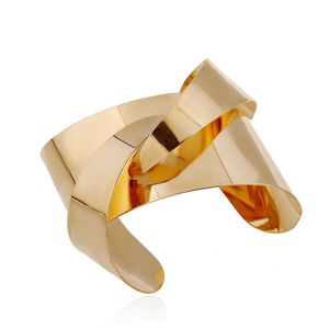 Bangle Gold Color Punk Hip Hop Bangles Upper Arm Bracelet For Women Costume Statement Jewelry Big Fashion Accessories