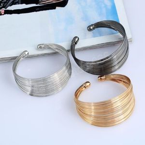 Pulseira de arame simples pulseira larga pulseira insegura multilayer líquido de moda de moda de metal pulseiras de jóias femininas pulseiras